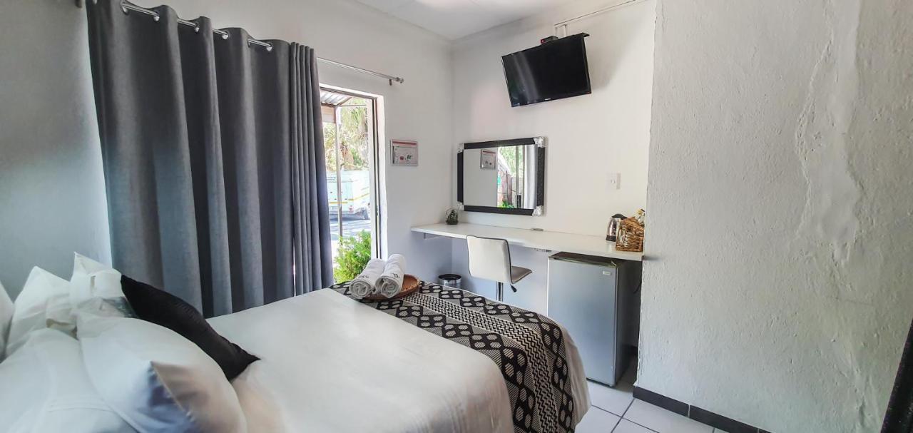 Mbs Guest House Lephalale 外观 照片